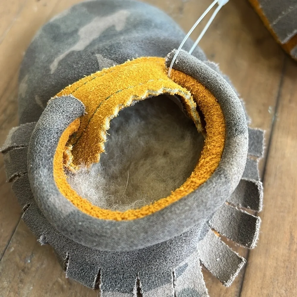 Boutique leather camo moccasins